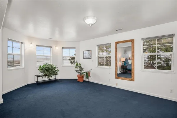 $760,000 | 32813 Highway 27, Fairfield, WA 99012