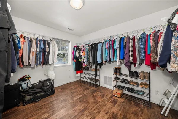 $760,000 | 32813 Highway 27, Fairfield, WA 99012