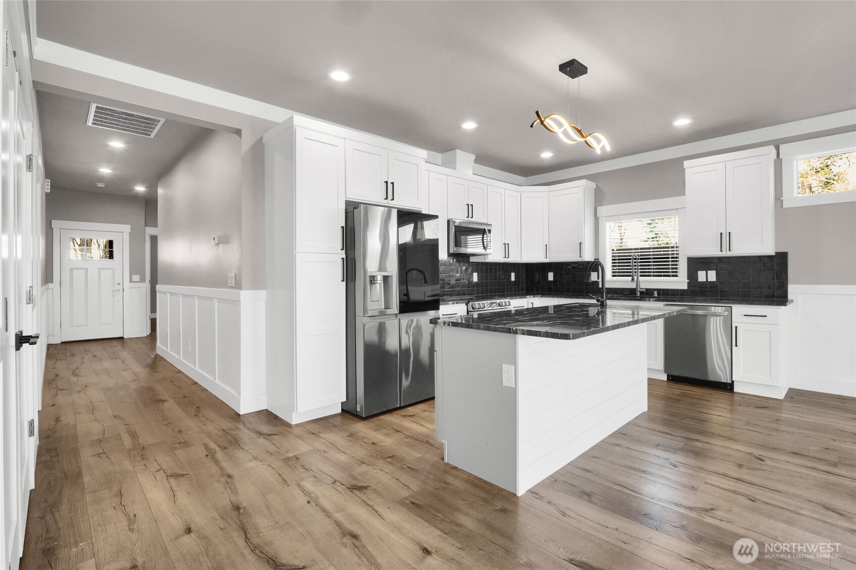 1331 Rd F .2 Northeast, Unit A&B Moses Lake, WA 98837 - Photo 13 of 37