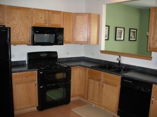 720 County Line Road Aurora, IL 60502 - Photo 3 of 13
