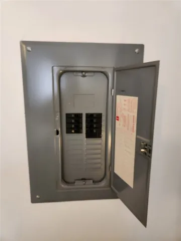 $144,500 | 2008 Mineral Spring Avenue, Unit 3, North Providence, RI 02911