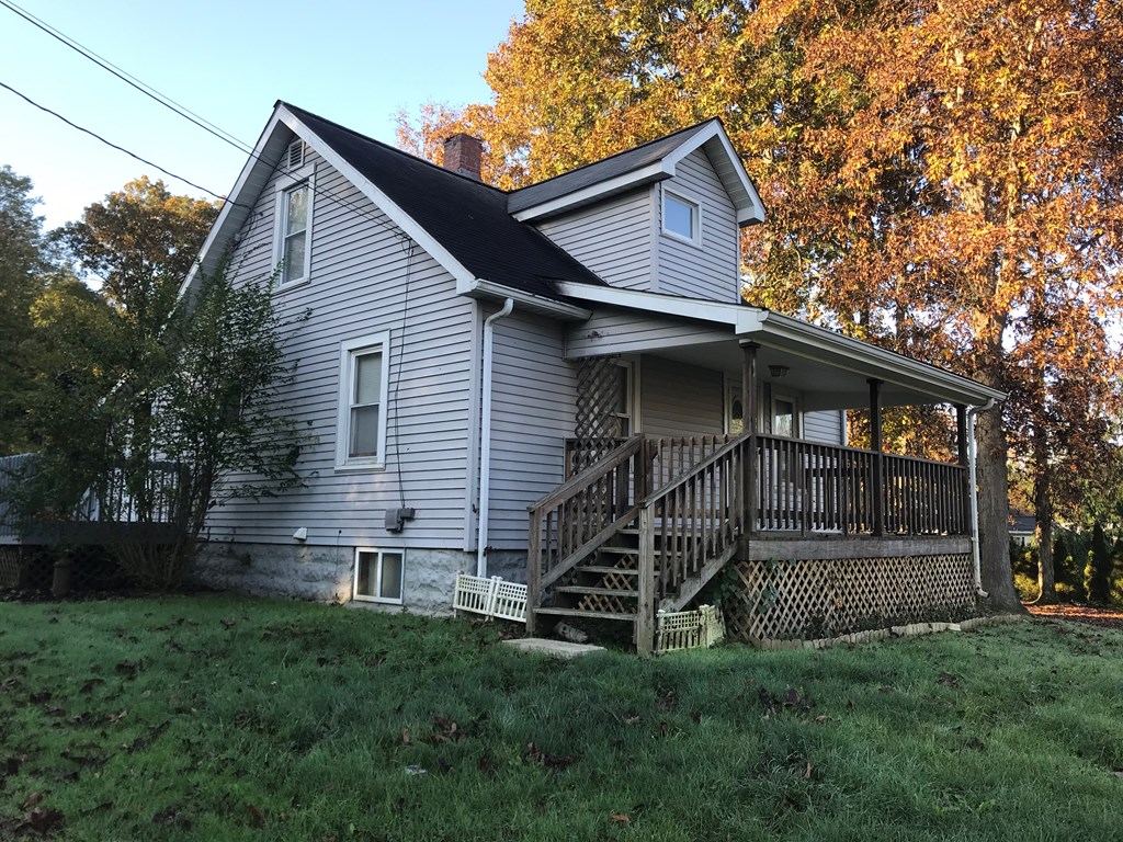 228 Mercer Road Franklin, PA 16323 - Photo 4 of 20 Gallery Image 4