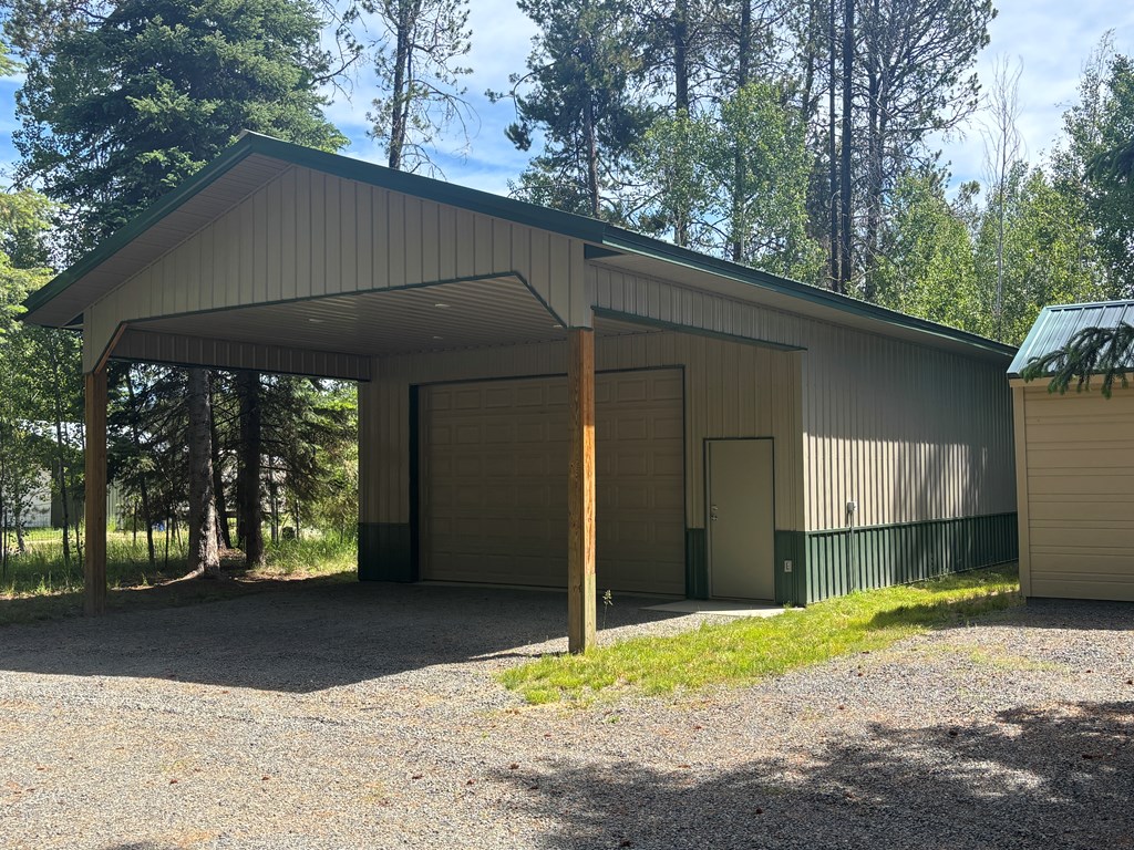 32 Shay Road Cascade, ID 83611 - Photo 4 of 40 Shop/garage