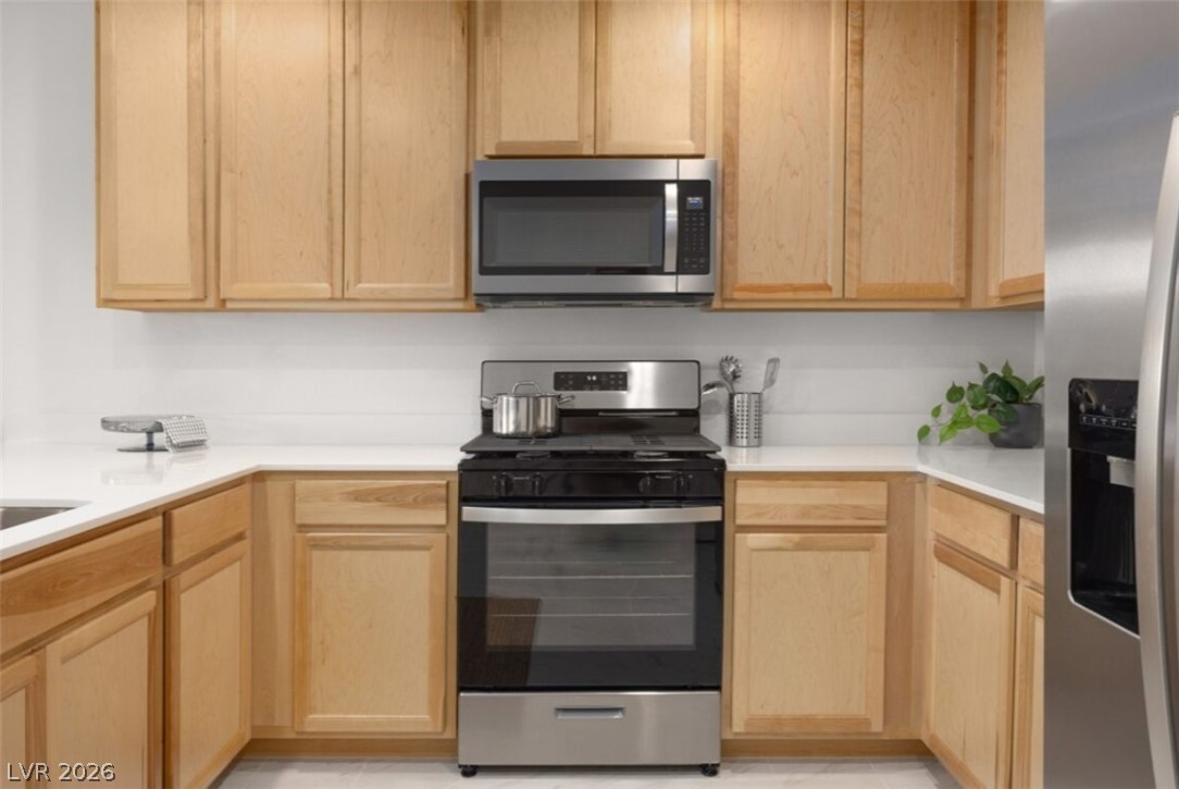 9274 Innot Avenue Las Vegas, NV 89148 - Photo 4 of 15