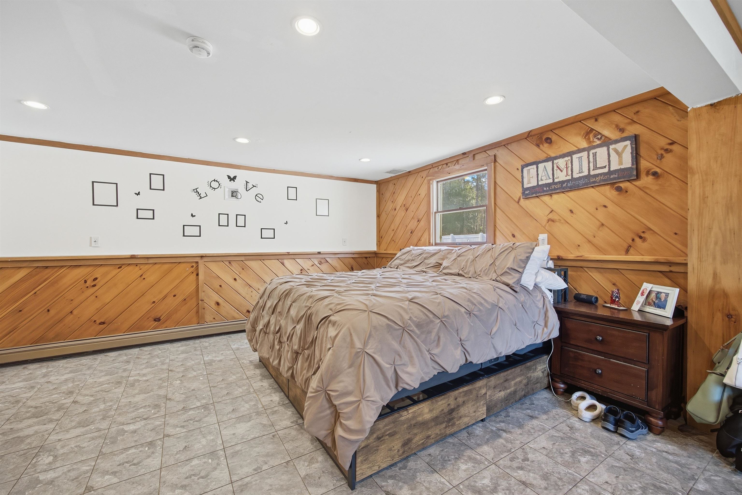 38 Vernon Avenue Rochester, NH 03867 - Photo 54 of 60