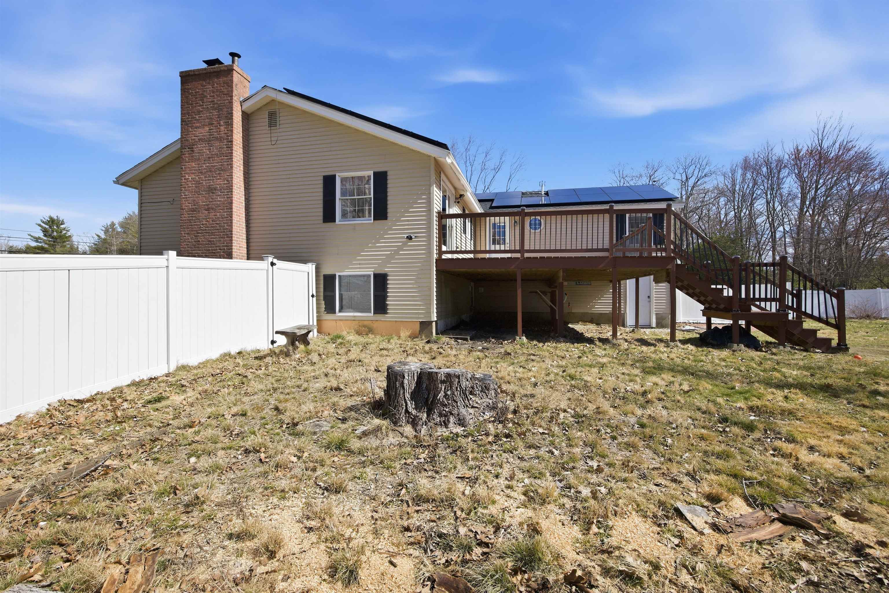 38 Vernon Avenue Rochester, NH 03867 - Photo 7 of 60