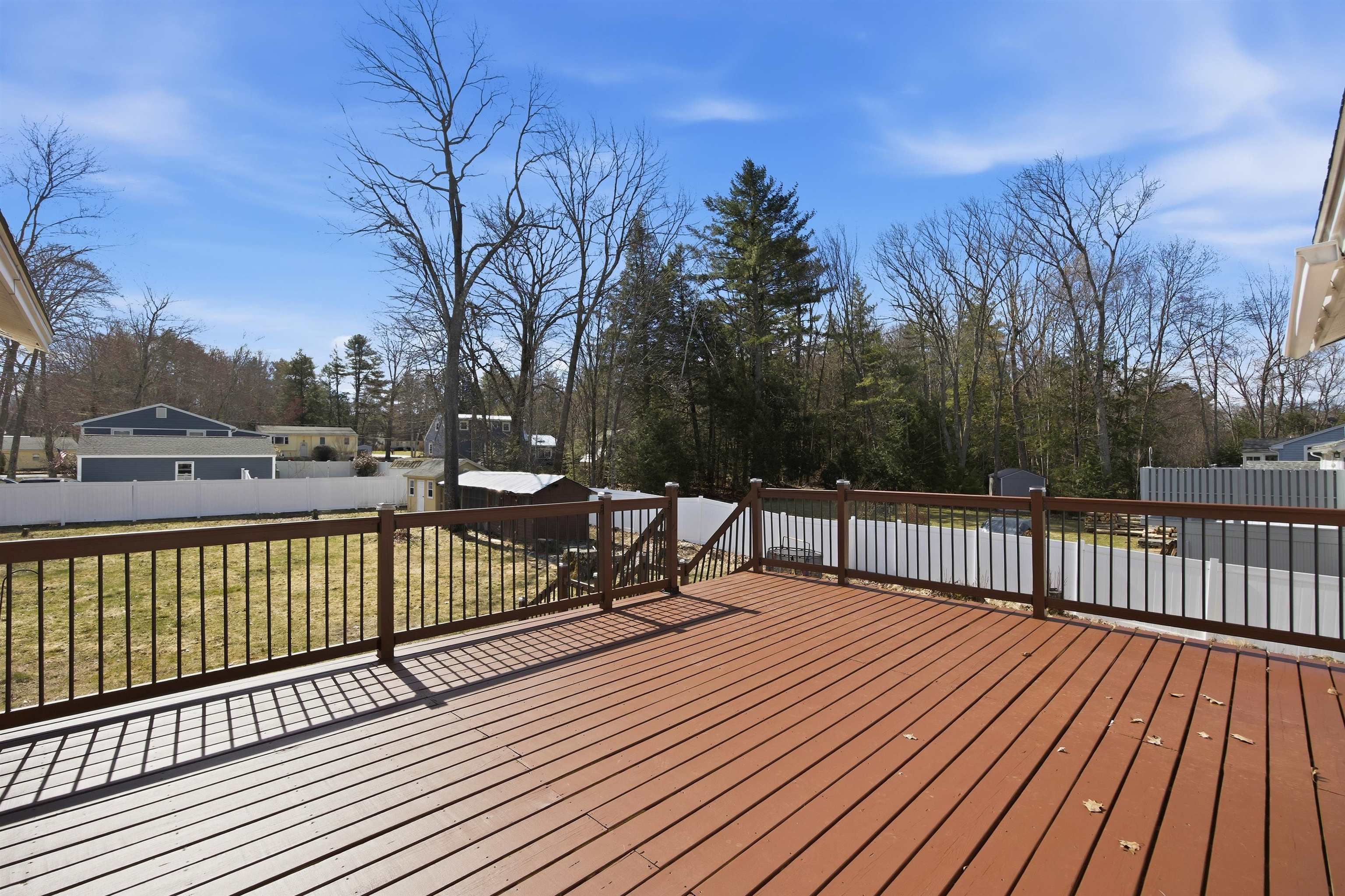 38 Vernon Avenue Rochester, NH 03867 - Photo 8 of 60