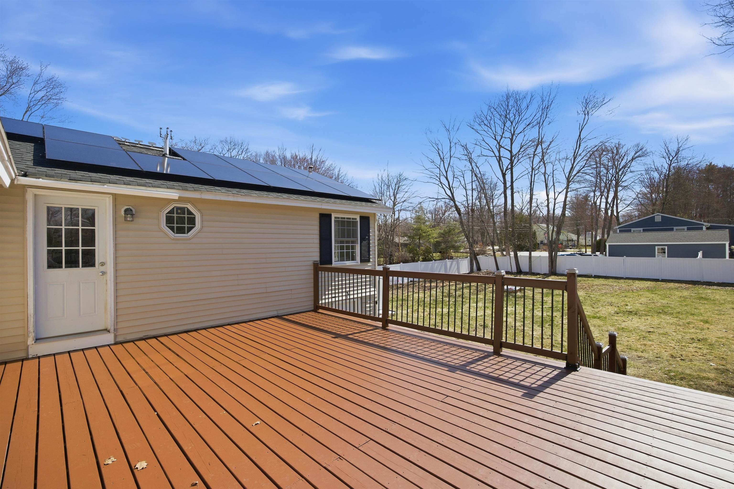 38 Vernon Avenue Rochester, NH 03867 - Photo 9 of 60