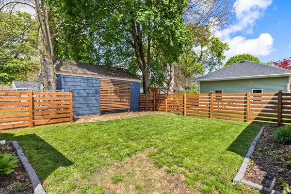 $2,000 | 513 Alger Street Southeast, Grand Rapids, MI 49507
