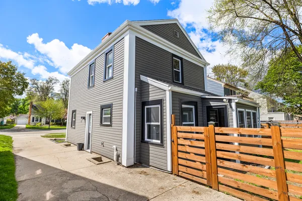 $2,000 | 513 Alger Street Southeast, Grand Rapids, MI 49507