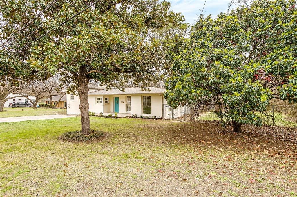5437 Sam Calloway Road Fort Worth, TX 76114 - Photo 4 of 40