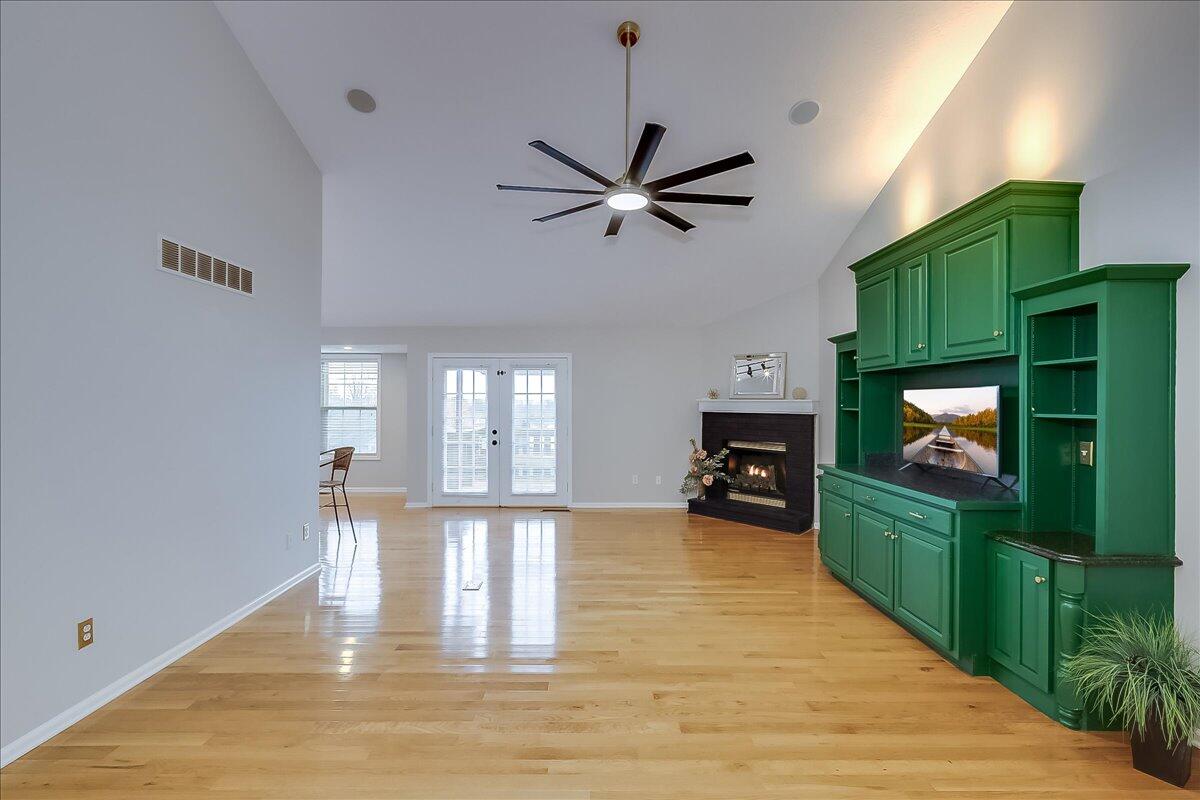 102 Cedar Ridge Road Frankfort, KY 40601 - Photo 5 of 37 05-2-2