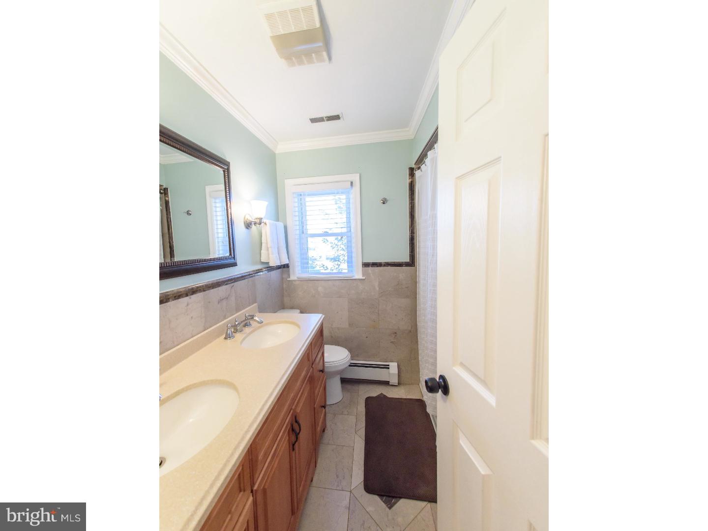 212 Suffolk Road Fairless Hills, PA 19030 - Photo 15 of 25 Bathroom