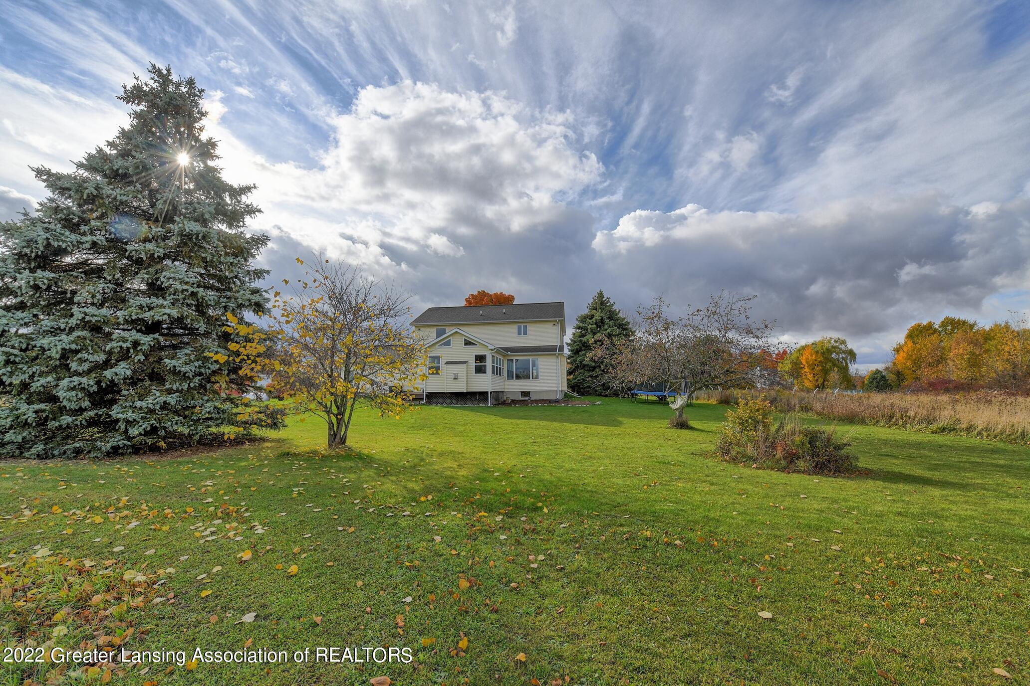 11205 South Bauer Road Eagle, MI 48822 - Photo 47 of 50 Rear