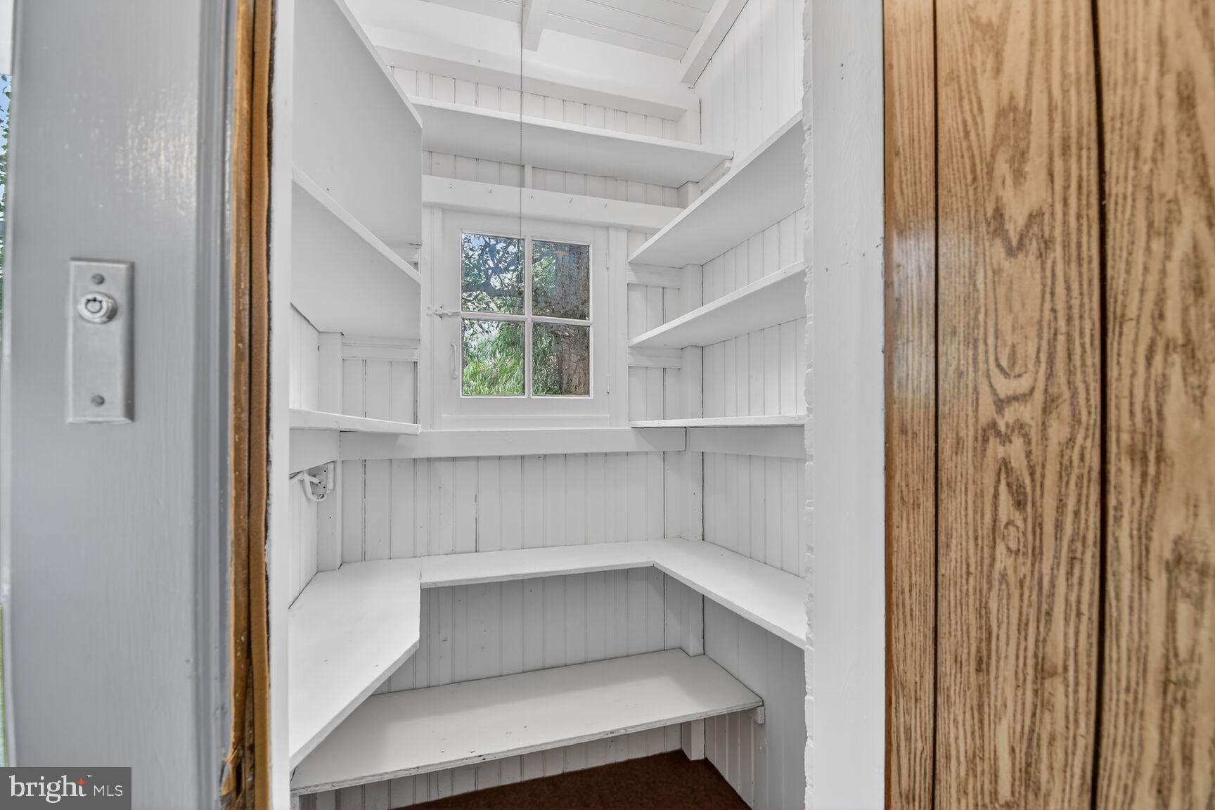 2322 37th Street Northwest Washington, DC 20007 - Photo 13 of 51