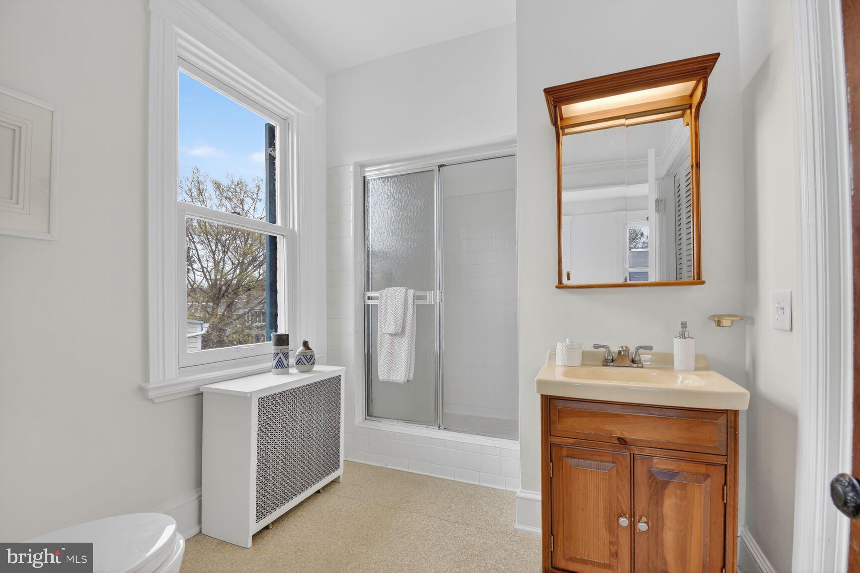 2322 37th Street Northwest Washington, DC 20007 - Photo 17 of 51