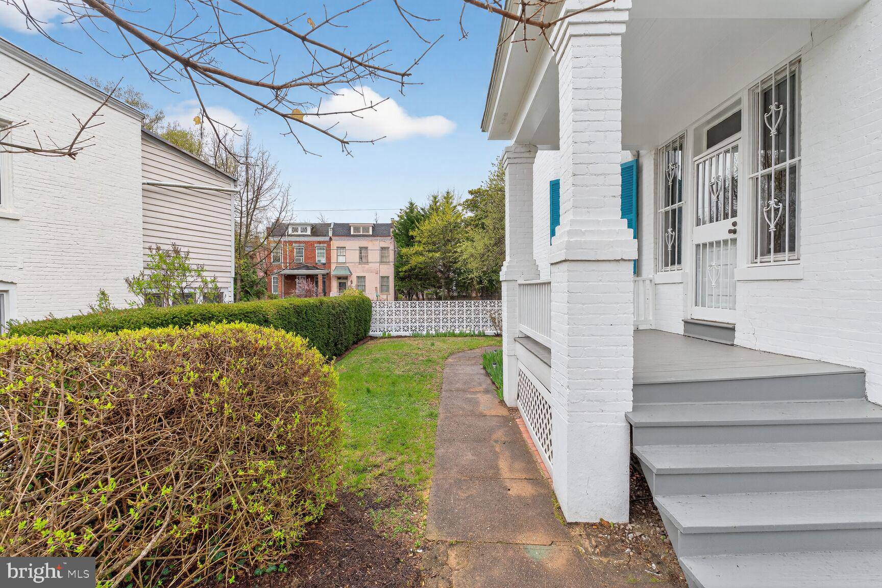 2322 37th Street Northwest Washington, DC 20007 - Photo 31 of 51