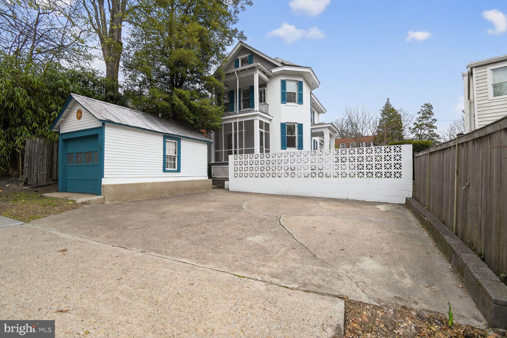 2322 37th Street Northwest Washington, DC 20007 - Photo 37 of 51