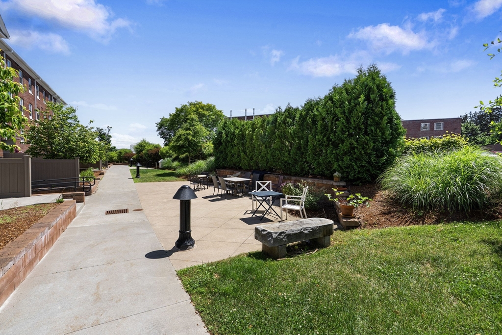 30 Village Hill Road, Unit 104 Northampton, MA 01060 - Photo 19 of 19