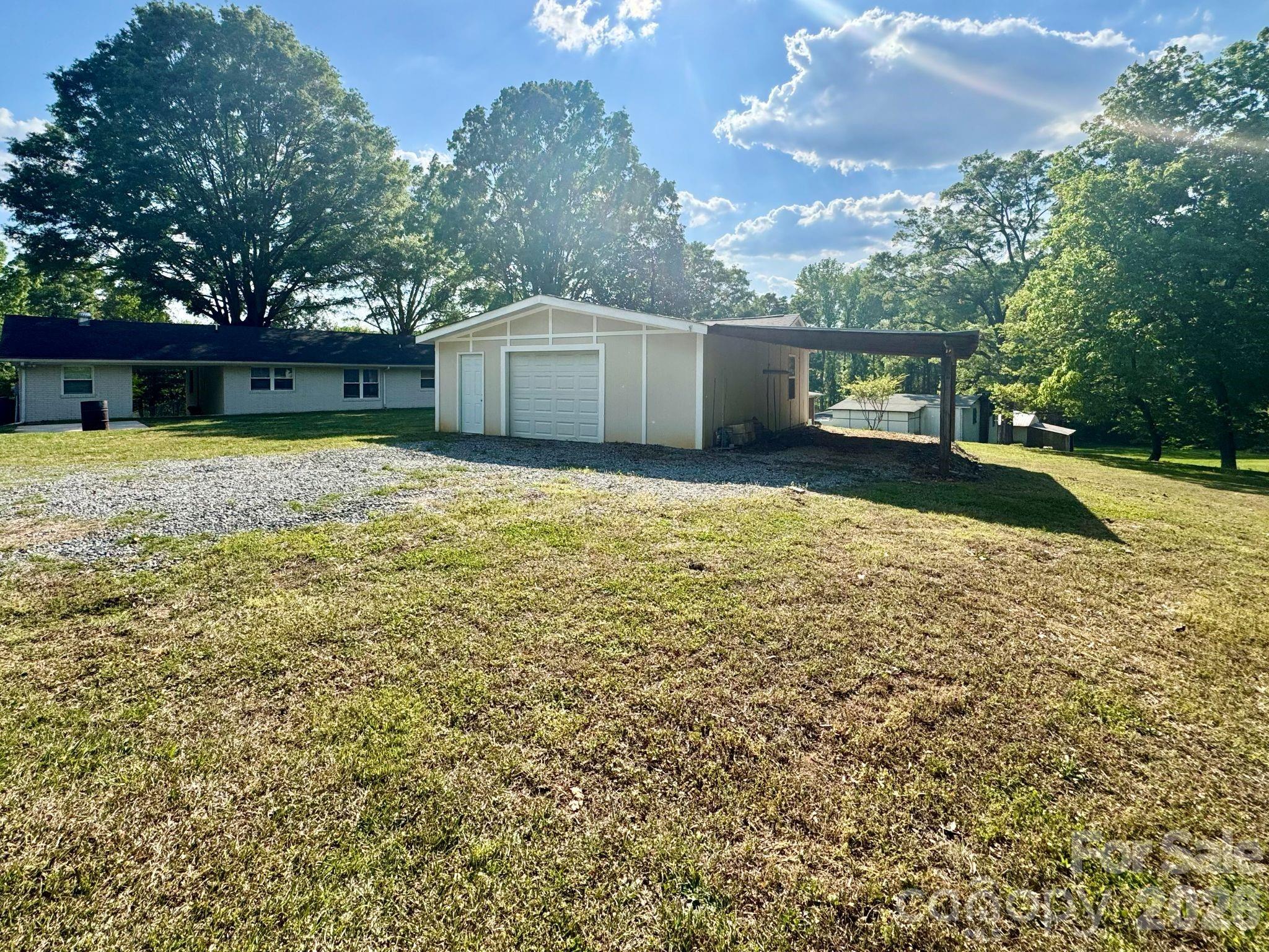 1160 Alvin Hough Road Midland, NC 28107 - Photo 38 of 41