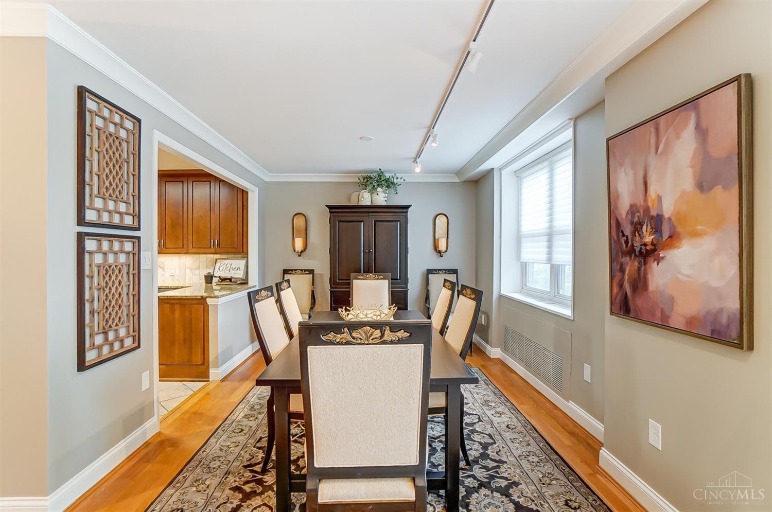 2444 Madison Road, Unit 1412 Cincinnati, OH 45208 - Photo 13 of 50