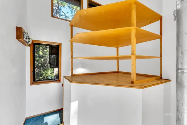 $889,000 | 24700 Forest Drive, Idyllwild, CA 92549