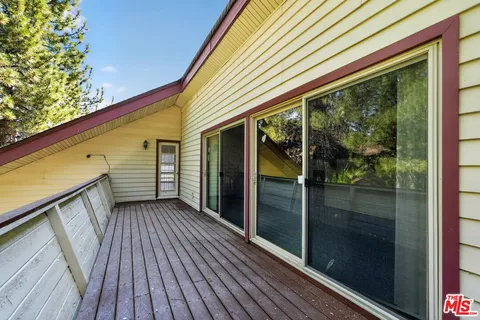 $949,000 | 39000 Waterview Drive, Big Bear Lake, CA 92315
