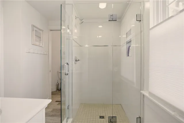 $3,050 | 38 Pope Street, Unit 2, Newport, RI 02840