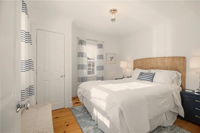 $3,050 | 38 Pope Street, Unit 2, Newport, RI 02840