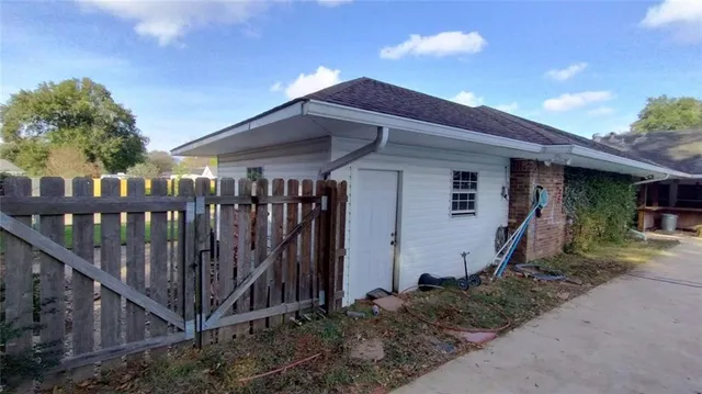 $314,600 | 4800 Westgarden Boulevard, Alexandria, LA 71303