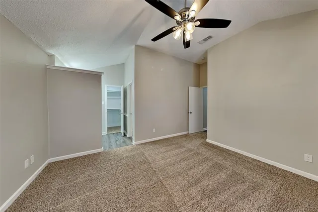 $2,000 | 205 Valley Spring Drive, Arlington, TX 76018