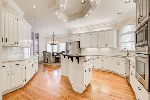 $1,200,000 | 940 Waters Reach Court, Alpharetta, GA 30022