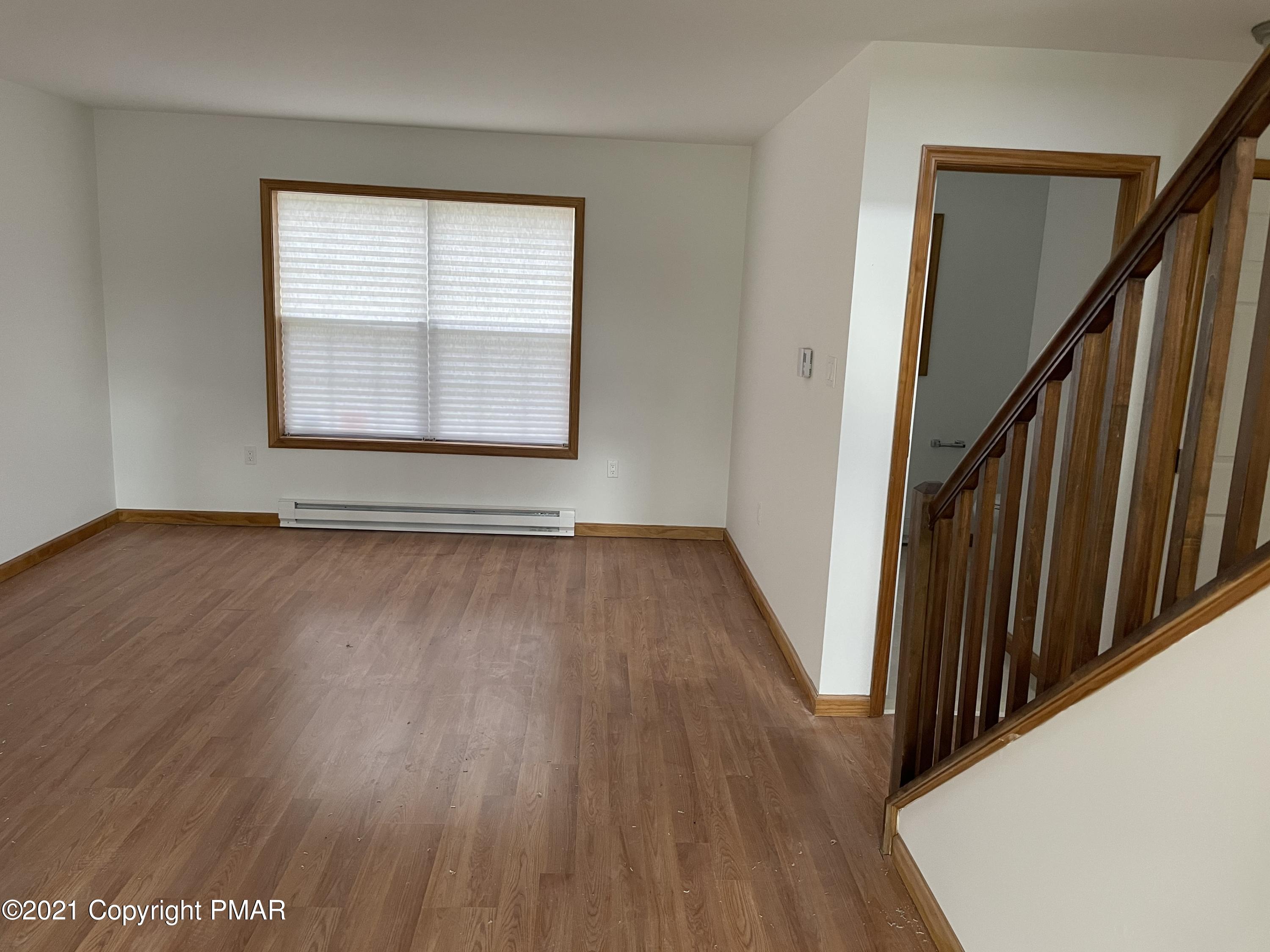 247 Coach Road Tobyhanna, PA 18466 - Photo 4 of 18 IMG_1671