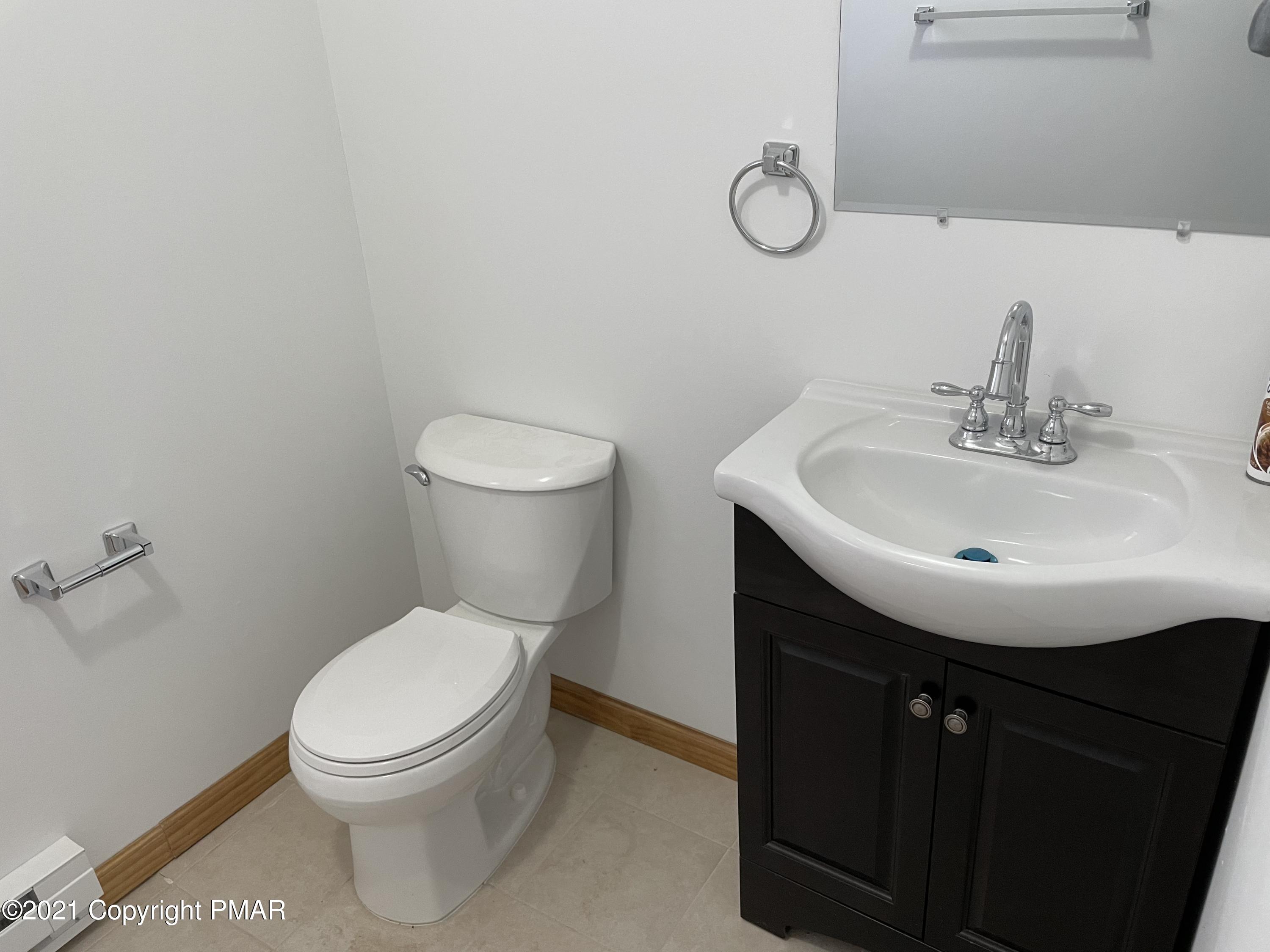 247 Coach Road Tobyhanna, PA 18466 - Photo 8 of 18 IMG_1672