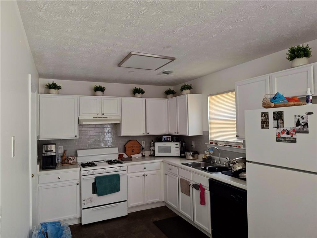 107 Turning Point Stockbridge, GA 30281 - Photo 14 of 25