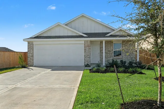 $2,050 | 6315 Linden Leaf Drive, Katy, TX 77493