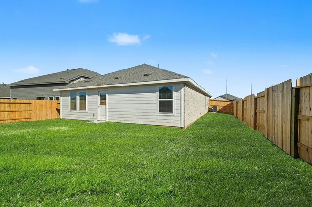 $2,050 | 6315 Linden Leaf Drive, Katy, TX 77493