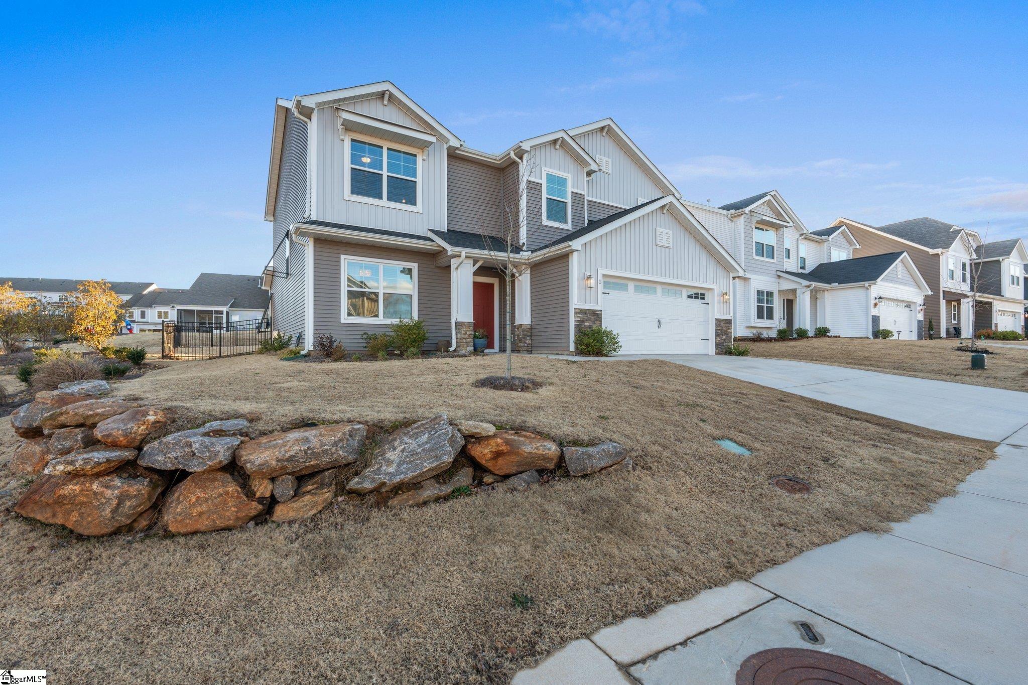 1 Callen Oak Way Greenville, SC 29607 - Photo 3 of 34 Gallery Image 3