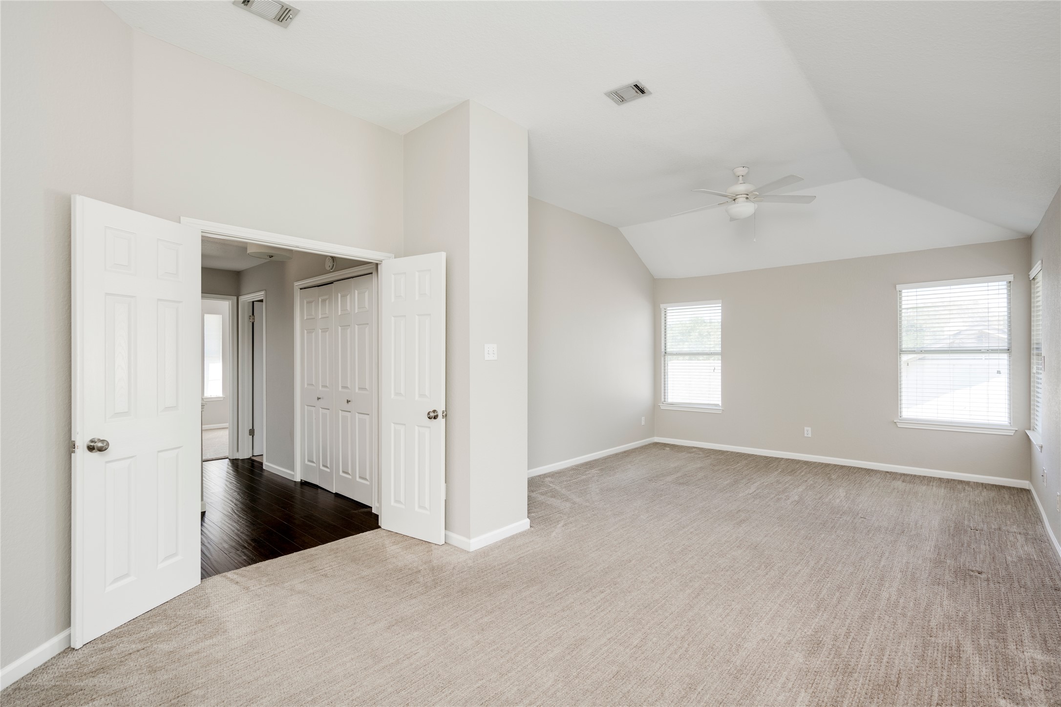 5660 Wagon Train Road Austin, TX 78749 - Photo 16 of 31