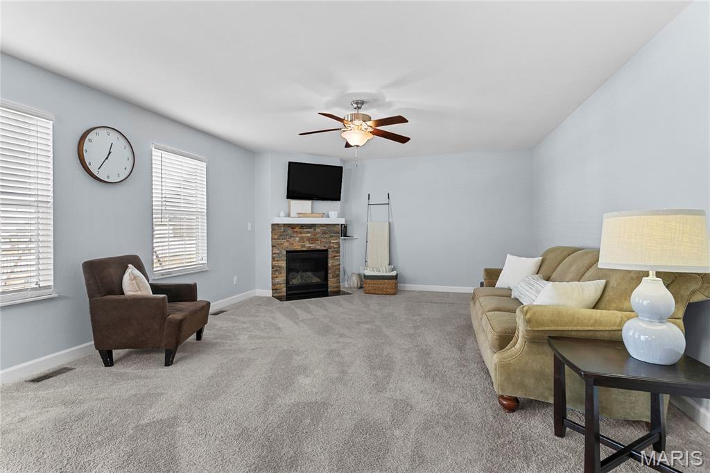 3469 Chippewa Drive Shiloh, IL 62221 - Photo 4 of 38