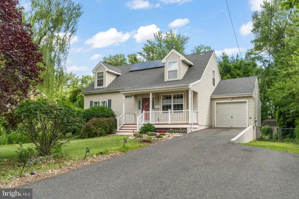 $439,800 | 168 Fairfax Drive, Cinnaminson, NJ 08077