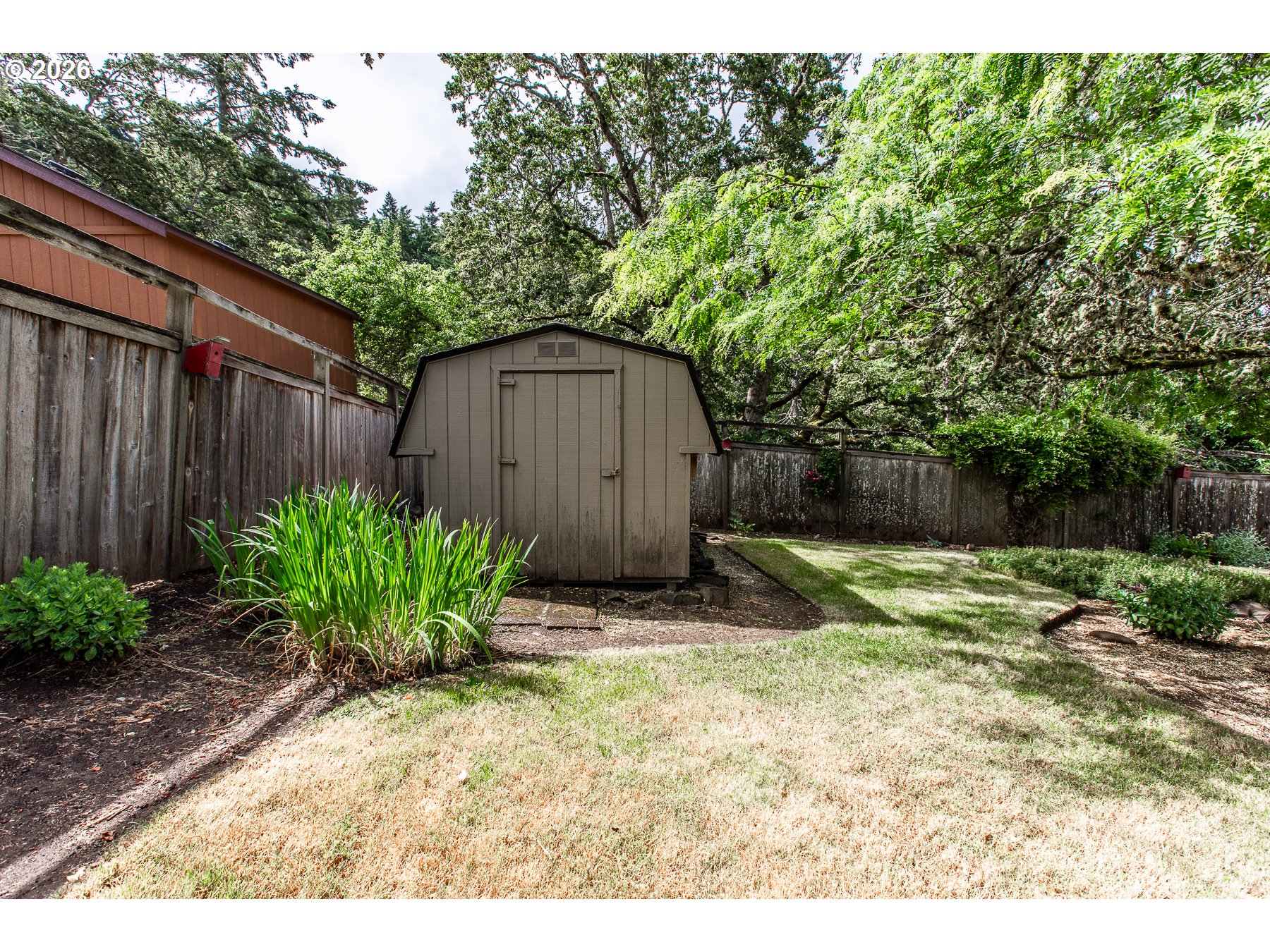 3985 University Street Eugene, OR 97405 - Photo 43 of 46