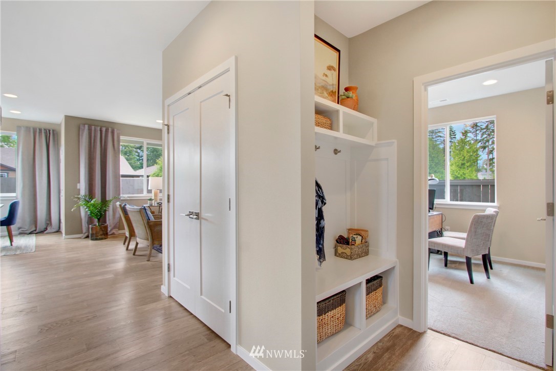 18627 Meridian Place West, Unit CC 09 Bothell, WA 98012 - Photo 4 of 28
