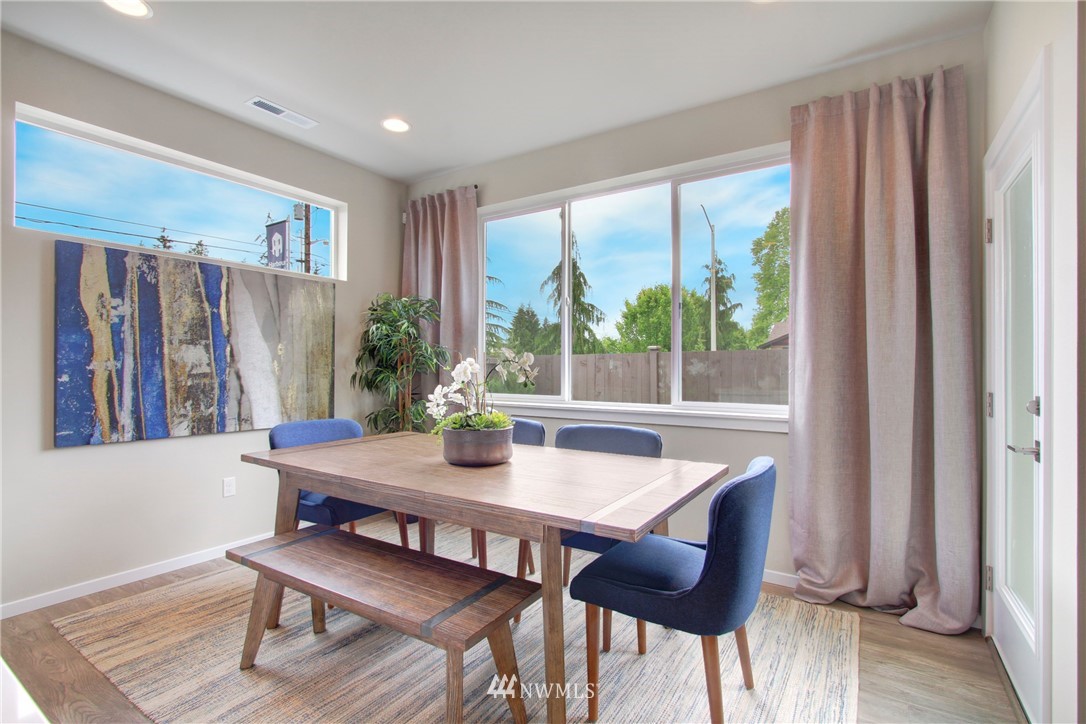18627 Meridian Place West, Unit CC 09 Bothell, WA 98012 - Photo 9 of 28