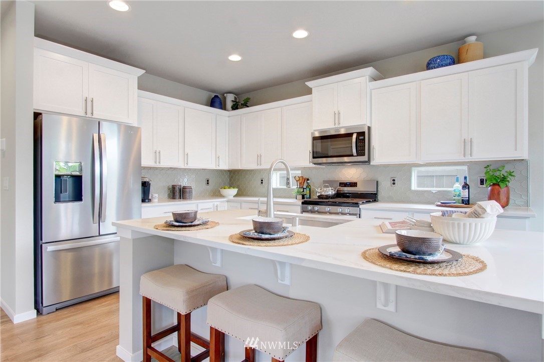 18627 Meridian Place West, Unit CC 09 Bothell, WA 98012 - Photo 10 of 28