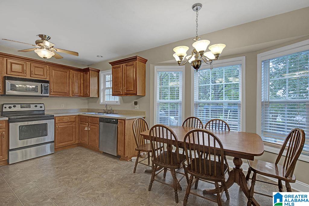 295 Abbey Road Warrior, AL 35180 - Photo 5 of 25