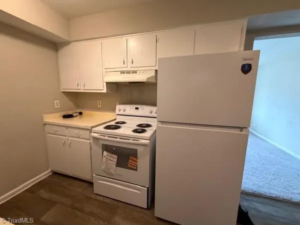 $1,000 | 433 Homestead Street, Unit F, Gibsonville, NC 27249