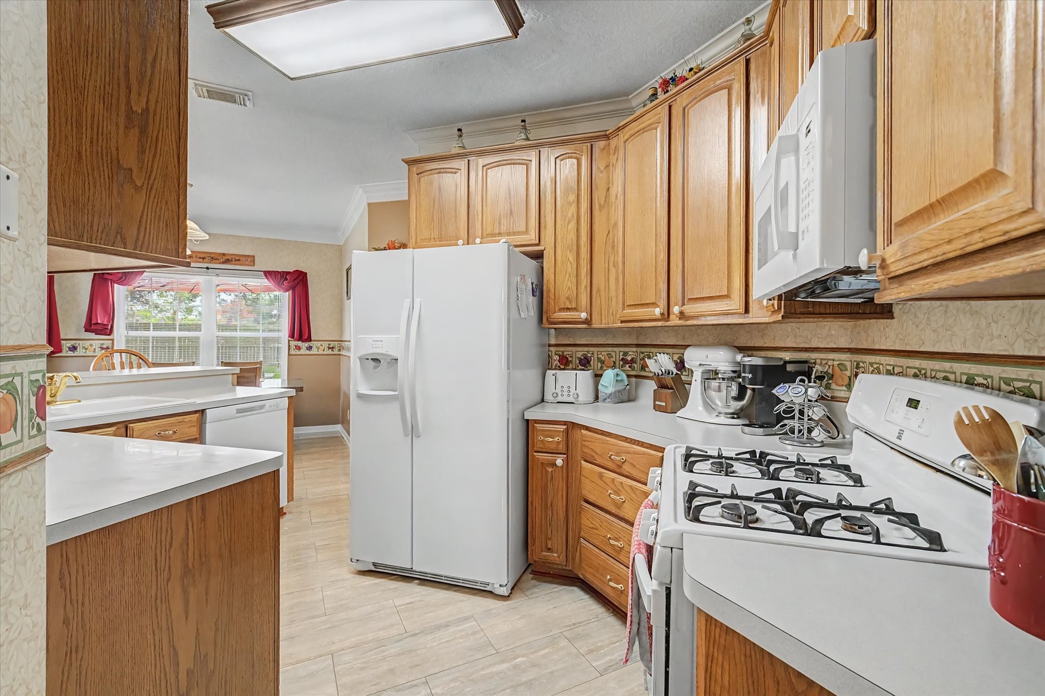129 Lasso Street Angleton, TX 77515 - Photo 20 of 47