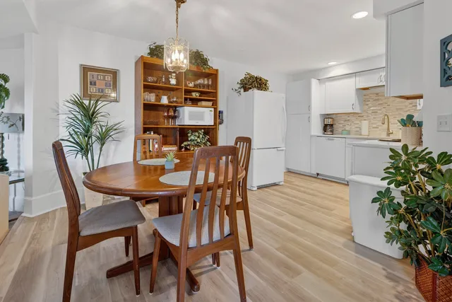 $399,999 | 1 Sandpiper Cove, Unit 1, Scarborough, ME 04074