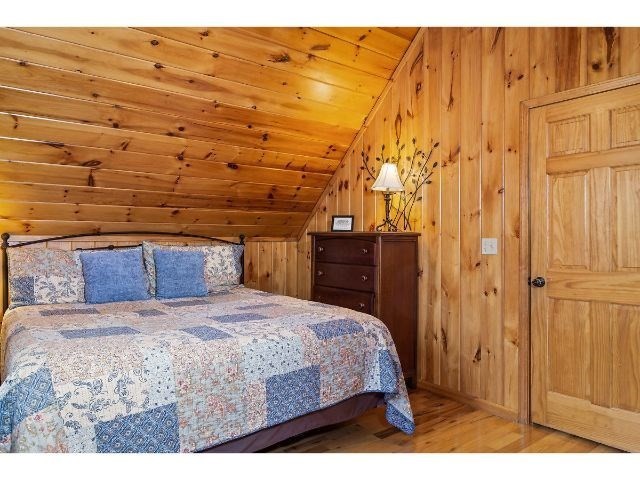 1652 Raccoon Den Way, Unit SERENITY Sevierville, TN 37862 - Photo 16 of 47 Gallery Image 16
